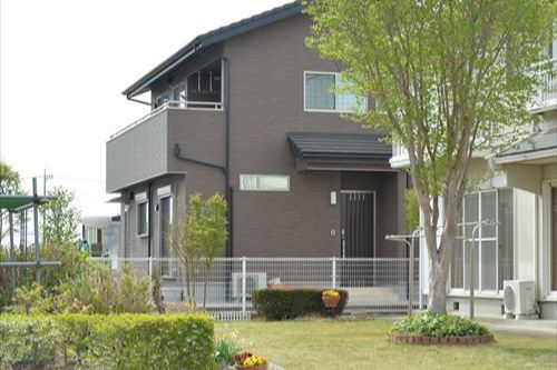 シンプルな外観デザイン