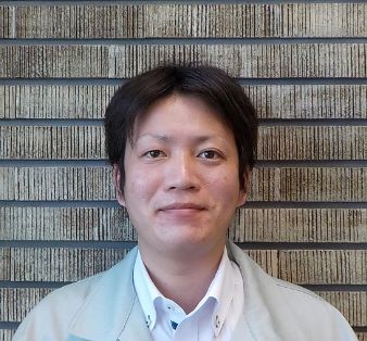 営業担当顔写真