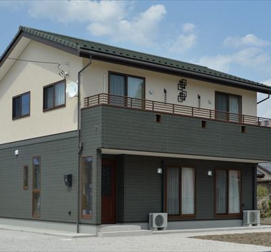 切り妻屋根の外観